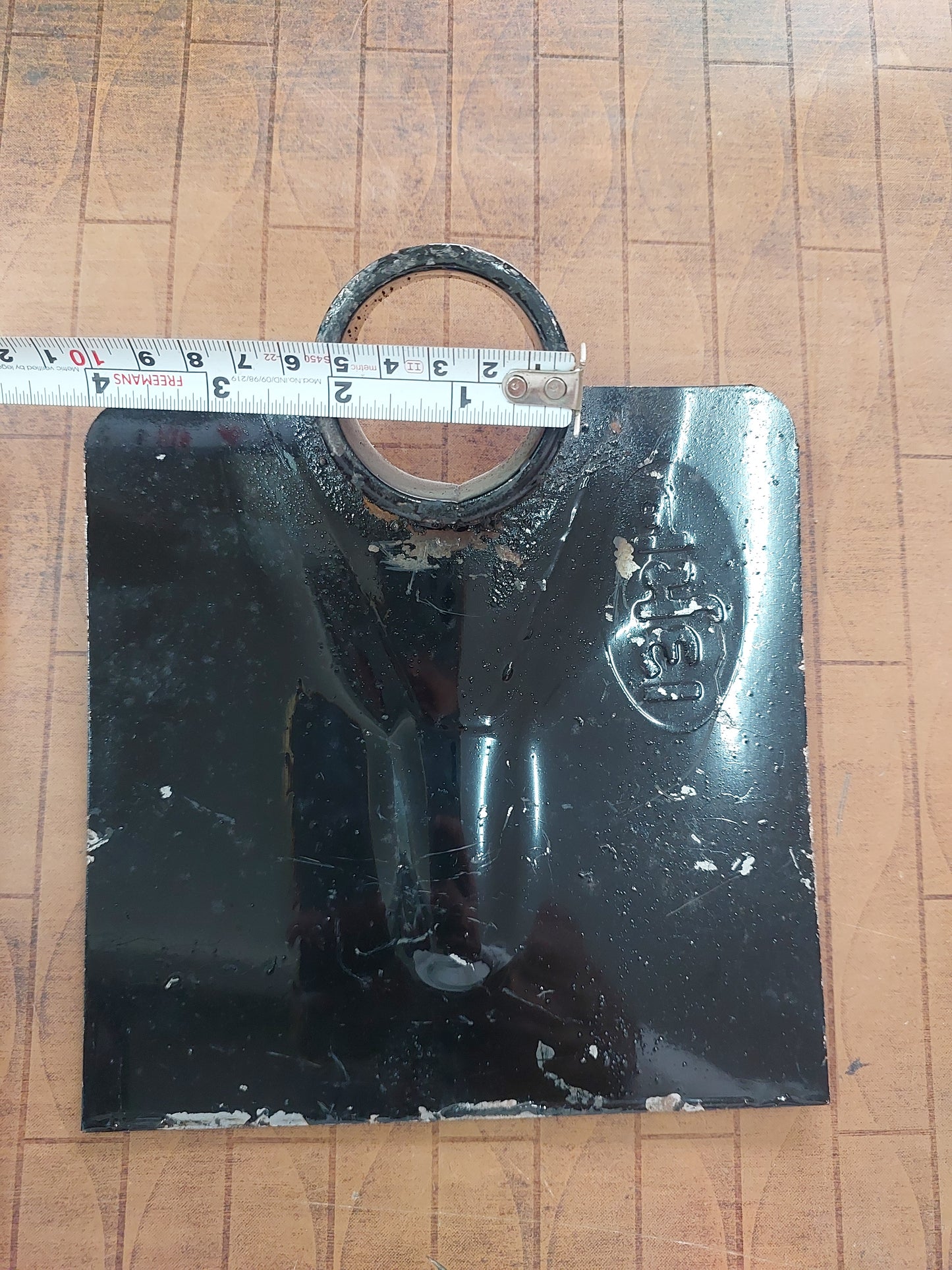 Hoe 7 inch